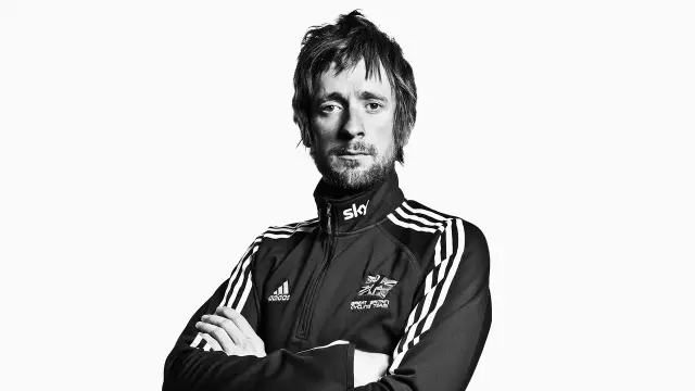 Bradley Wiggins tem um título de cavaleiro?